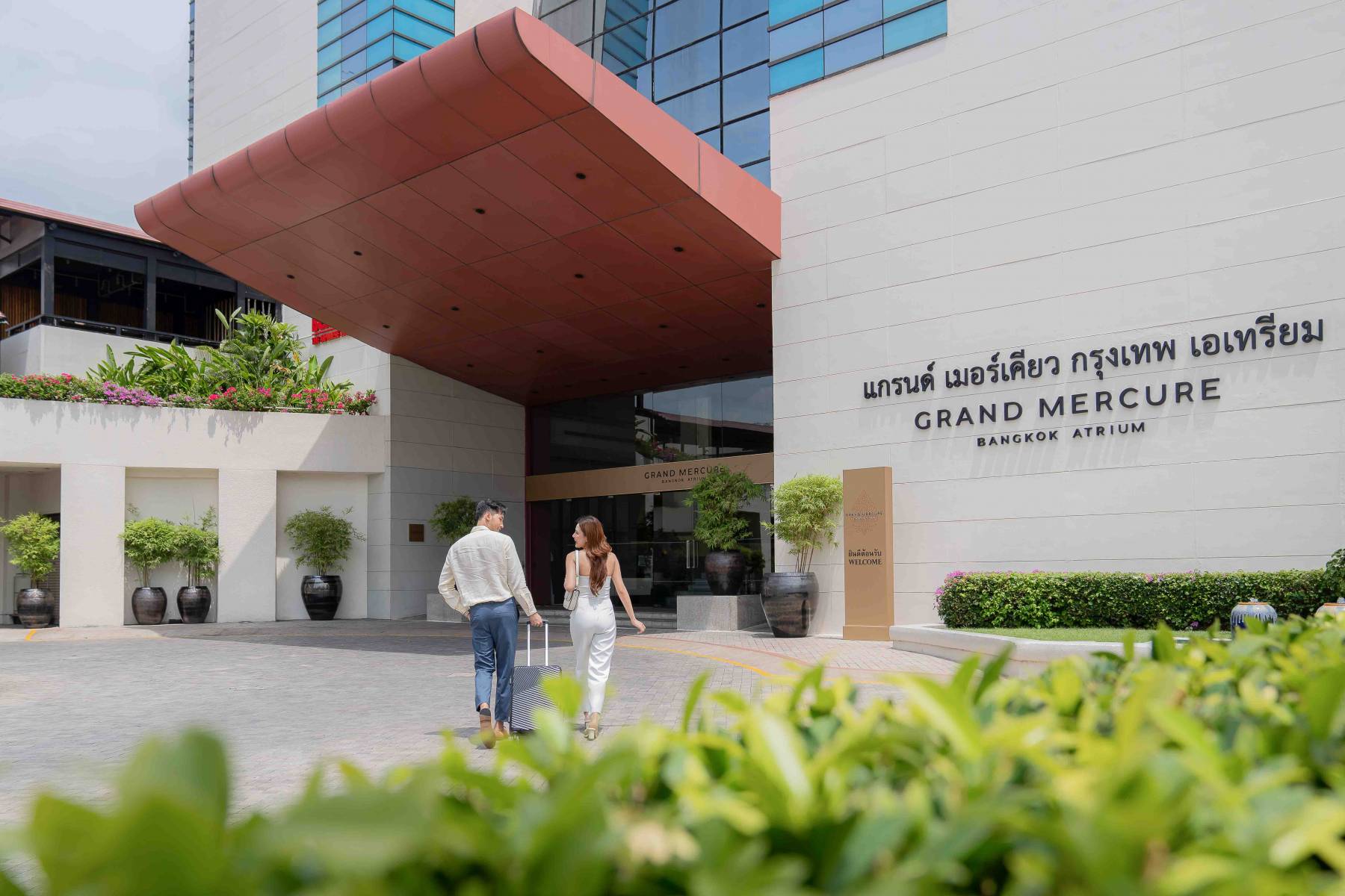 Grand mercure bangkok atrium