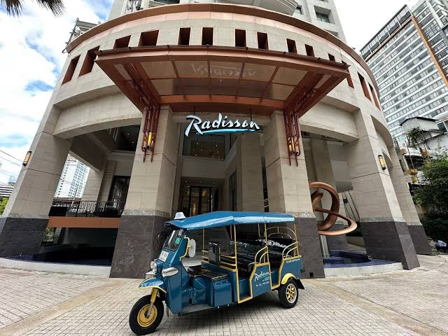 Radisson Hotel Chateau de Bangkok