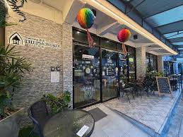Thepmongkol House (ที่พักและร้านอาหารเทพมงคล เฮ้าส์)