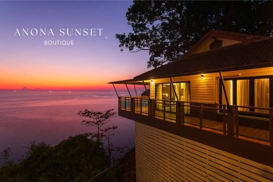 Anona Sunset Boutique