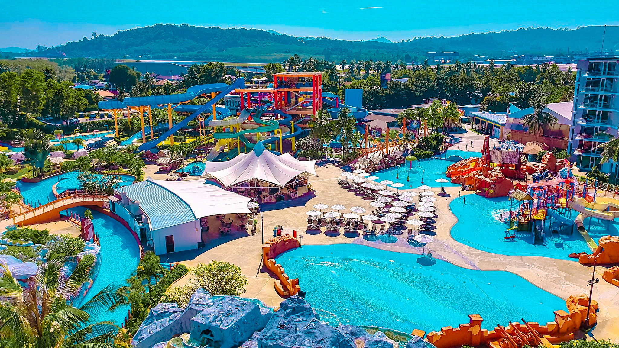 Splash Beach Resort Mai Khao Phuket