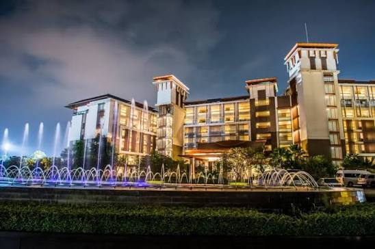H+ Hotel Plus